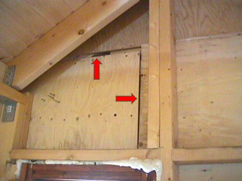 Krossviðarklæðning á grind er ekki skeytt á grindina. 